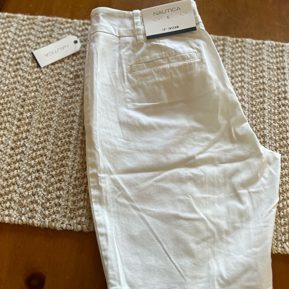NAUTICA Bermuda Shorts size 6